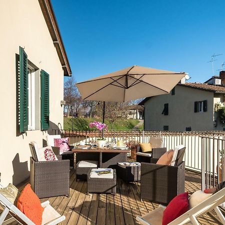 Tornese With Private Parking And Terrace Apartment ลุคคา ภายนอก รูปภาพ